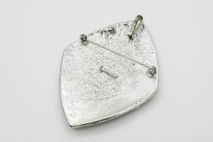 1961 Silvery Nile Pin