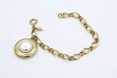 1963 Fashionette Locket Bracelet