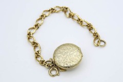 1963 Fashionette Locket Bracelet