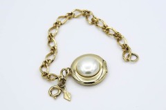 1963 Fashionette Locket Bracelet