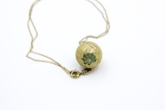 1966 Pearl Magic Necklace