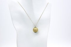 1966 Pearl Magic Necklace