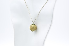 1966 Pearl Magic Necklace