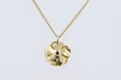 1972 Rosette Necklace