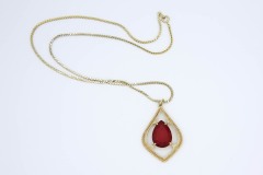 1973 Scarlet Tears Necklace