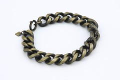 1975 Brute Bracelet (G)