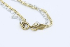 1975 Light & Lovely Necklace - Canada