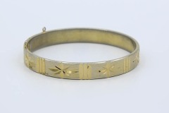1975 Star Attraction Bracelet