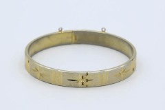 1975 Star Attraction Bracelet