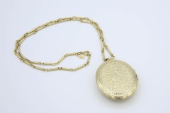 1976 Desert Sands Locket