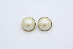 1976 Exquisite Lady Earrings