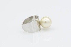 1976 Space Age Ring (Silver)