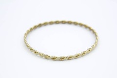 1977 Bangle Twist Bracelet