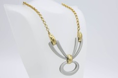 1977 Hi-Style Necklace