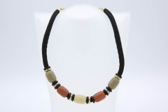 1977 On The Move Necklace