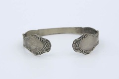 1977 Personal Choice Bracelet