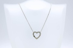 1977 Sweetheart Necklace