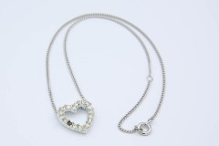 1977 Sweetheart Necklace