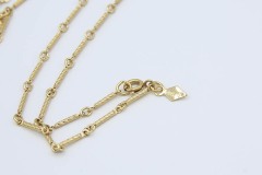 1978 New Seasons Necklace