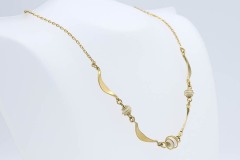 1979 Gentle Moods Necklace