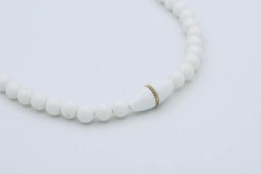 1979 Melon Accent Necklace