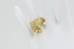 1983 Feather Brite Ring