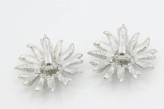 Unidentified AB Flower Earrings - Canada