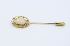 Unidentified Coral Angel Skin Pin