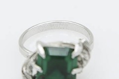Unidentified Green Stone Ring