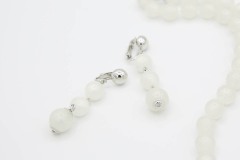 Unidentified Pearly White Earrings - Canada